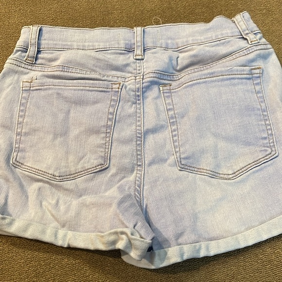 Pacing The Shortie Size 27 Jean Cuffed Denim Shorts (BB) - Picture 6 of 6